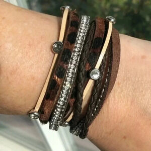 Elegant Wrap Around Gem & Bead Leather Layered Magnetic Bracelet NWT